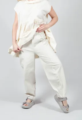 Barest Trousers in Gefuhl Beige