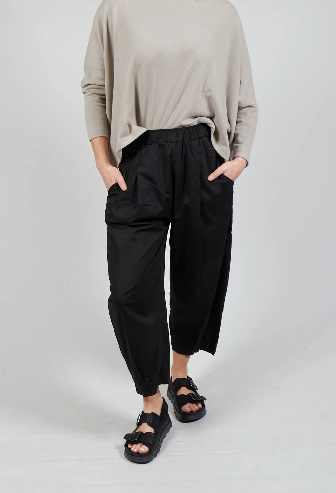 Bianco P Trousers In Nero