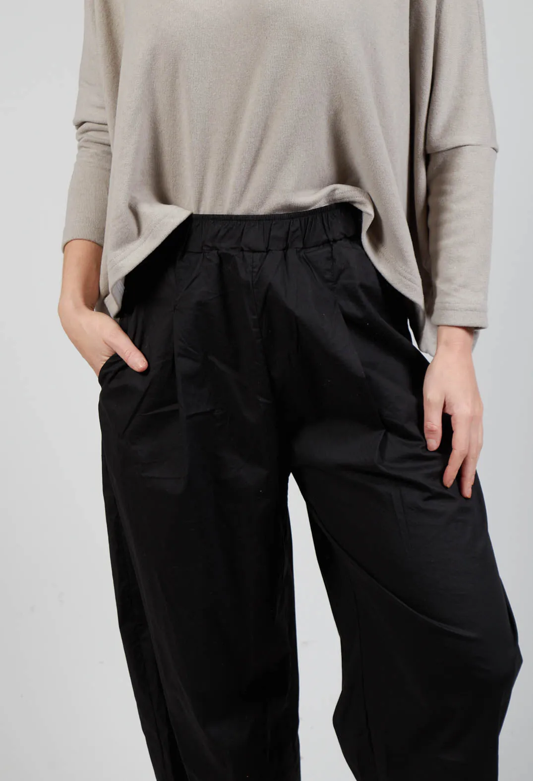 Bianco P Trousers In Nero