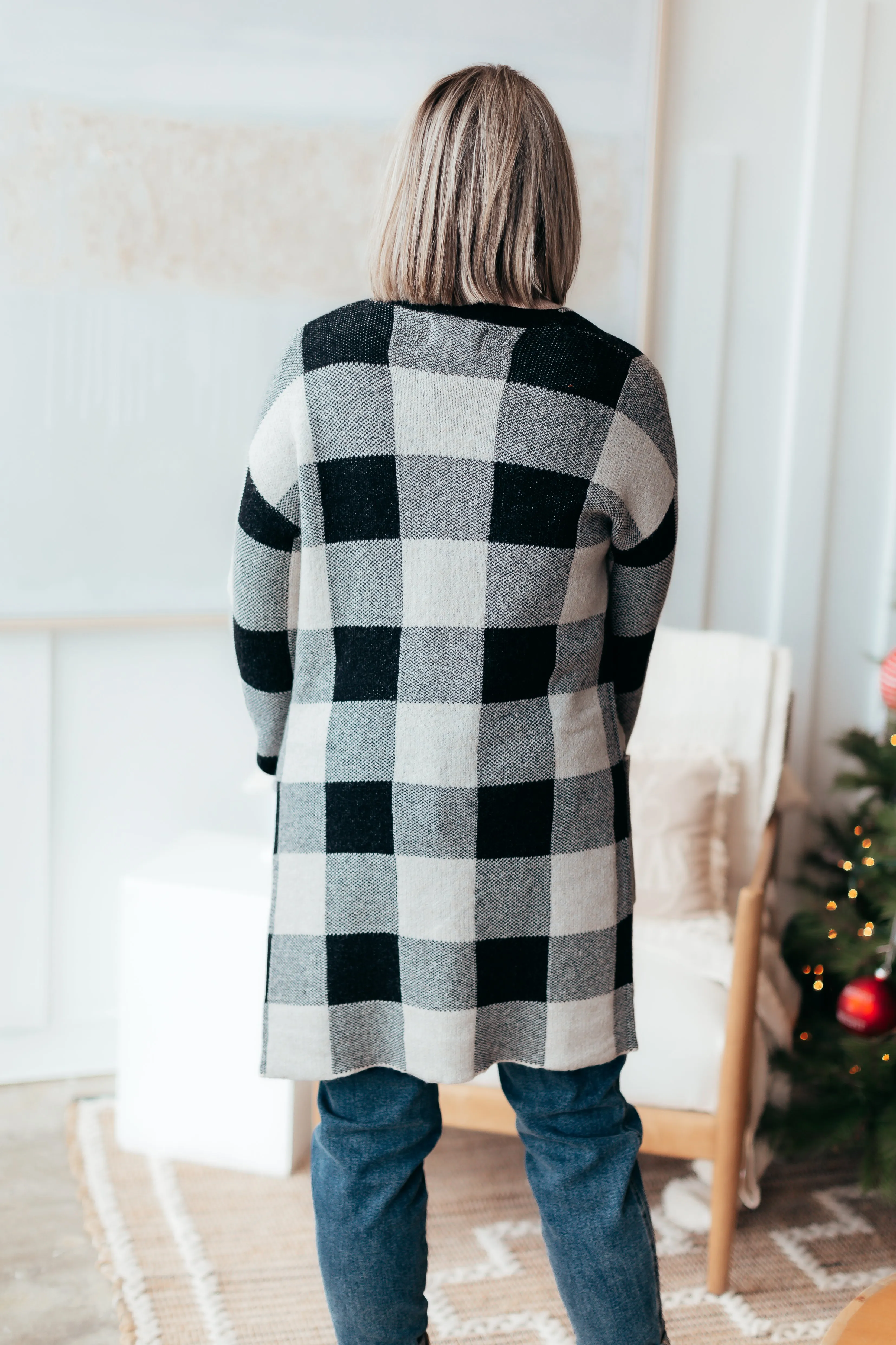 Checkered Long Pocket Cardigan