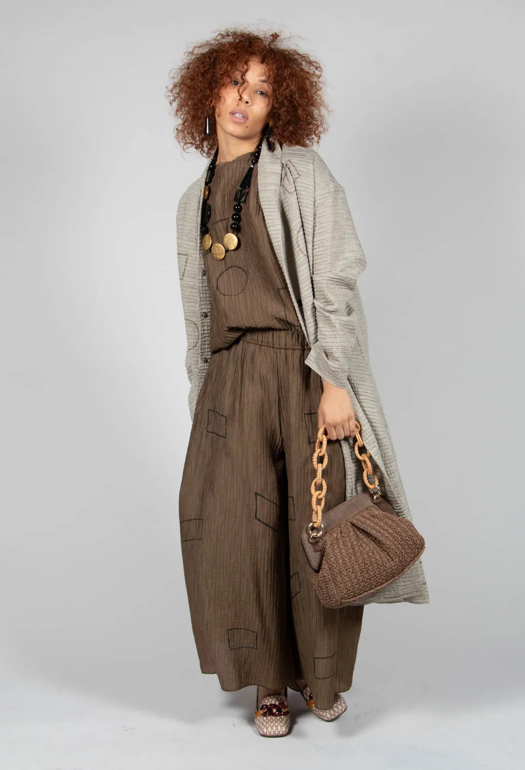 Crinkle Geometric Trousers in Ciocco