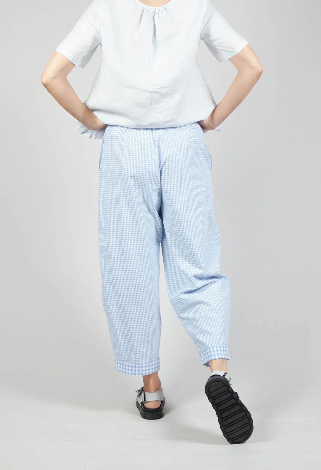 Cropped Trousers in Nuage Check