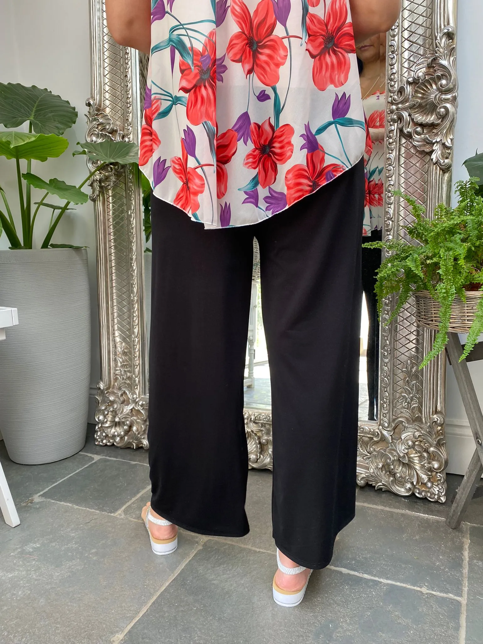 Essential Wide Leg Flow Trousers