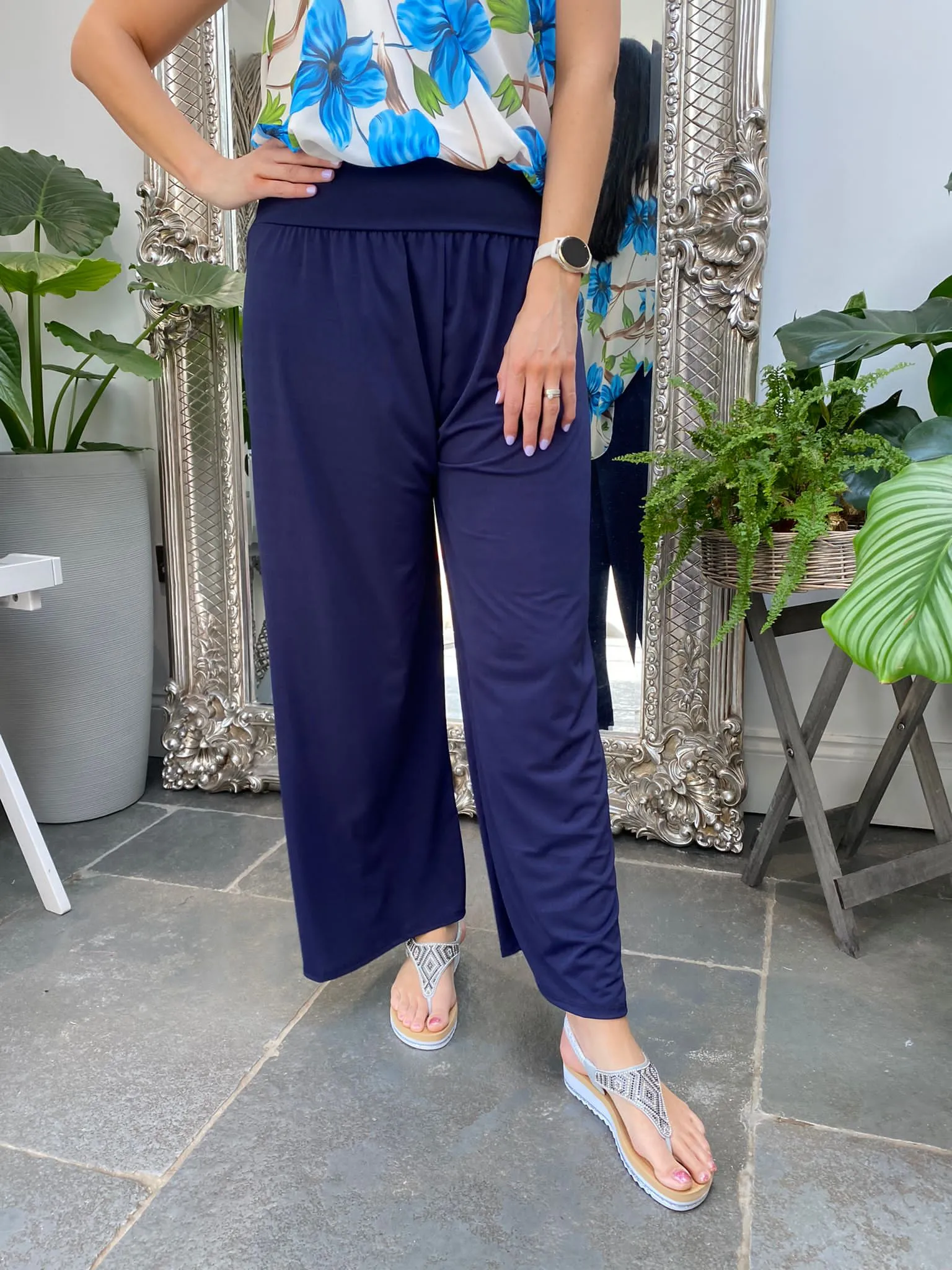 Essential Wide Leg Flow Trousers