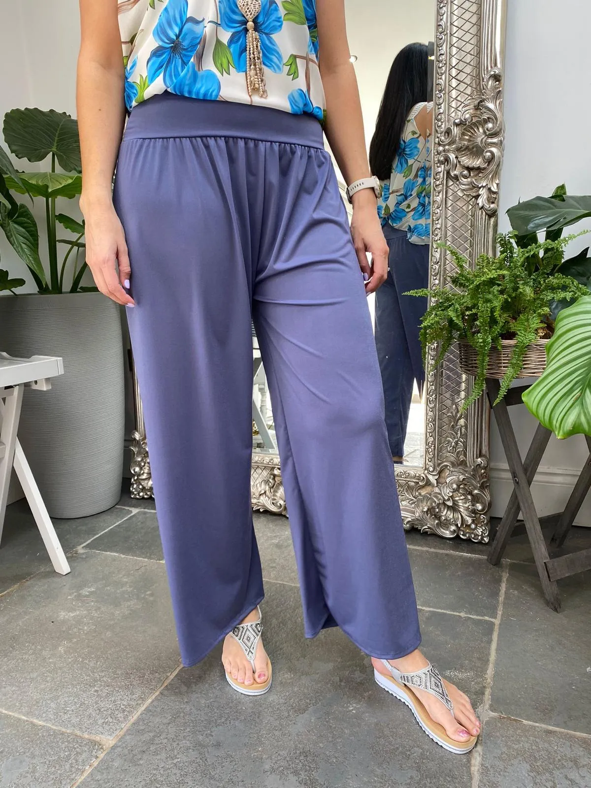 Essential Wide Leg Flow Trousers