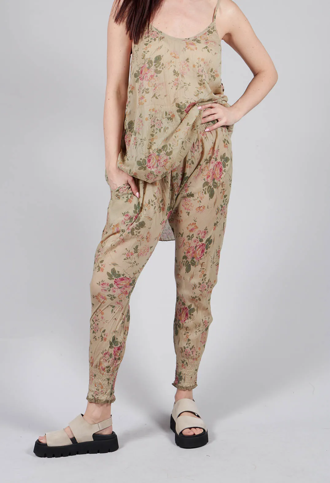 FanFan Trousers in Almond Flowers