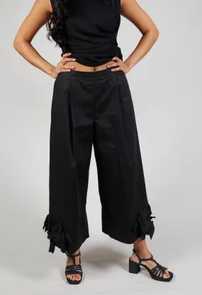 Frill Hemmed Trousers in Black