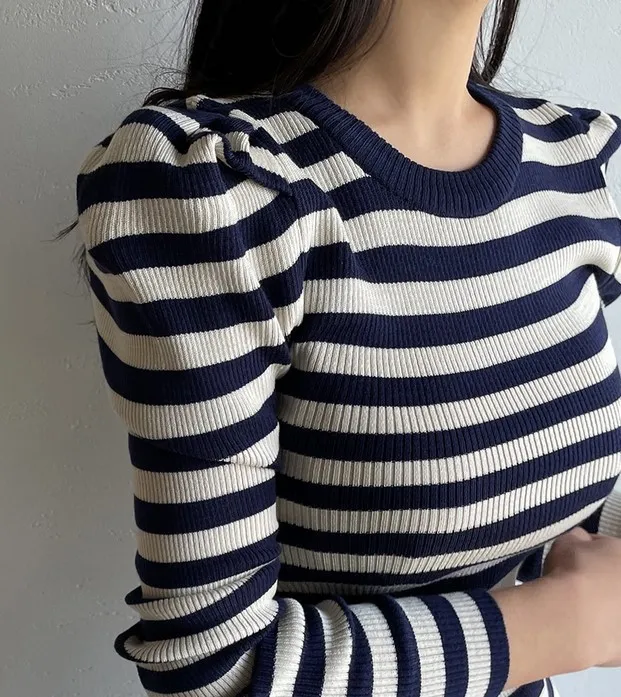 I AM MARI  |Stripes Long Sleeves Puff Sleeves V-neck & Crew neck