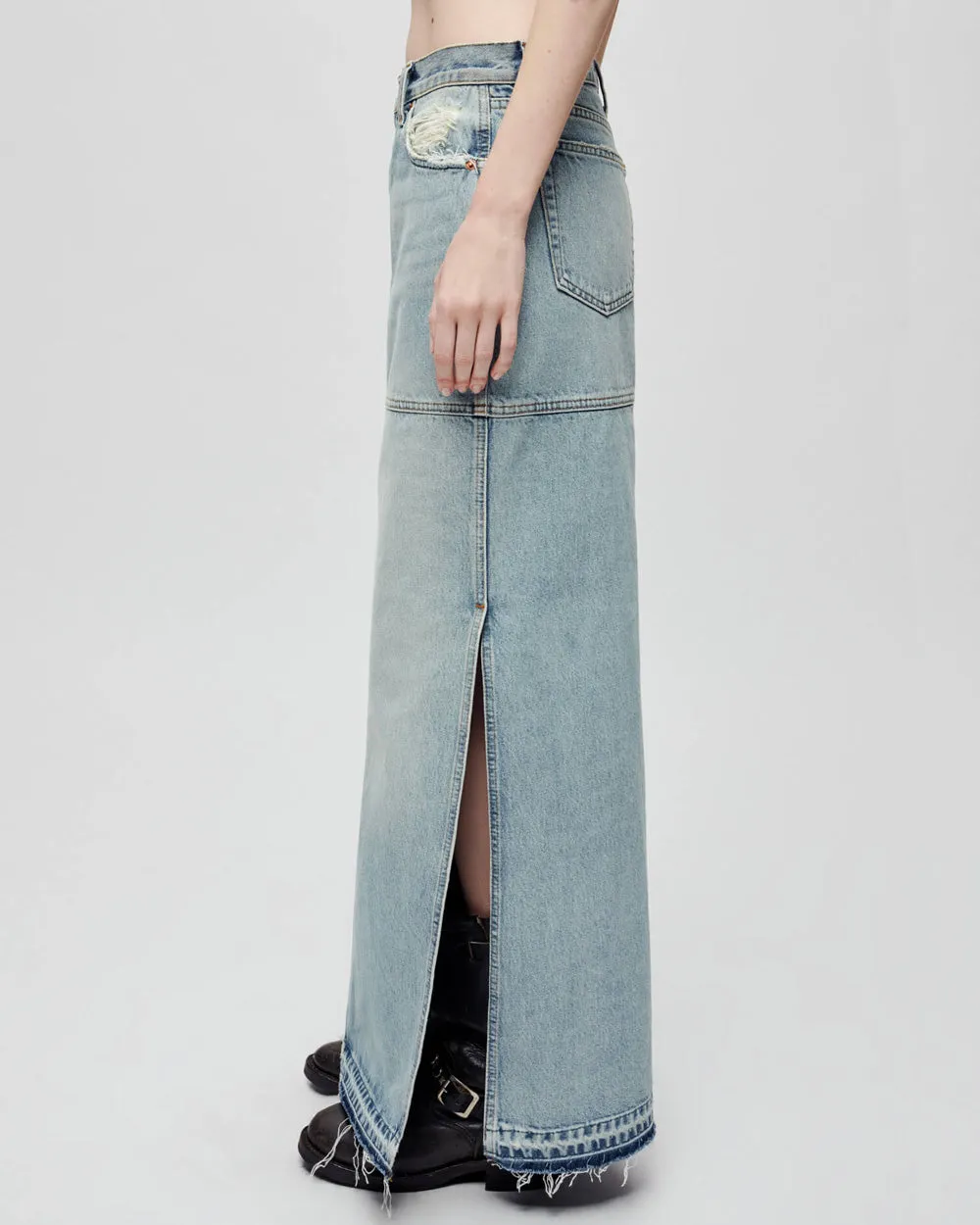 Mid Rise Denim Split Skirt in Rip Tide