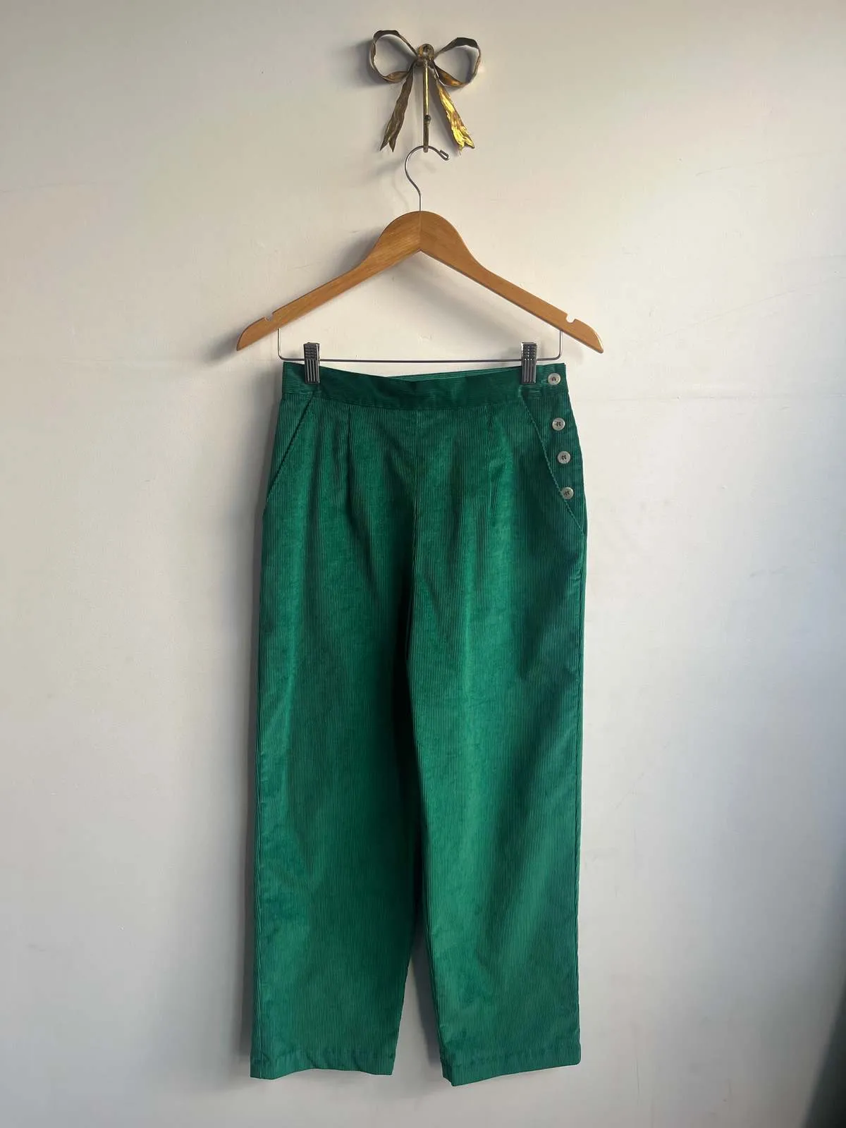 Naomi Corduroy Pants - Emerald