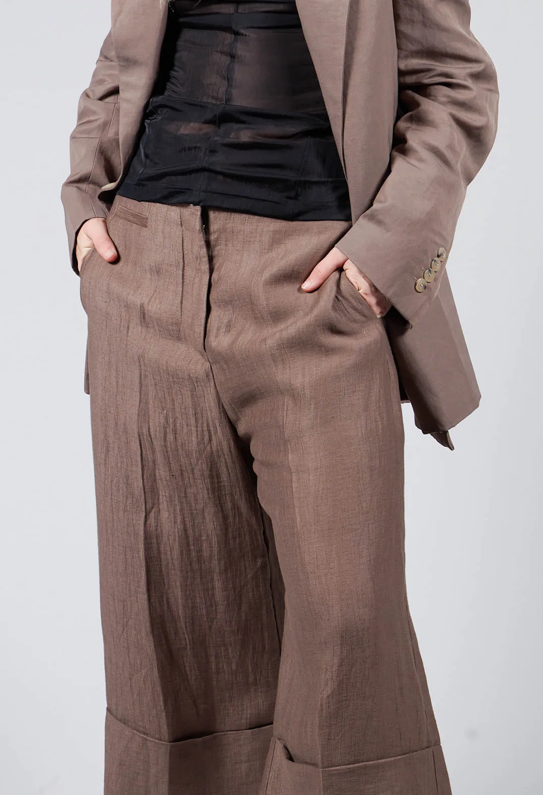 Pants Peressuti in Pecan