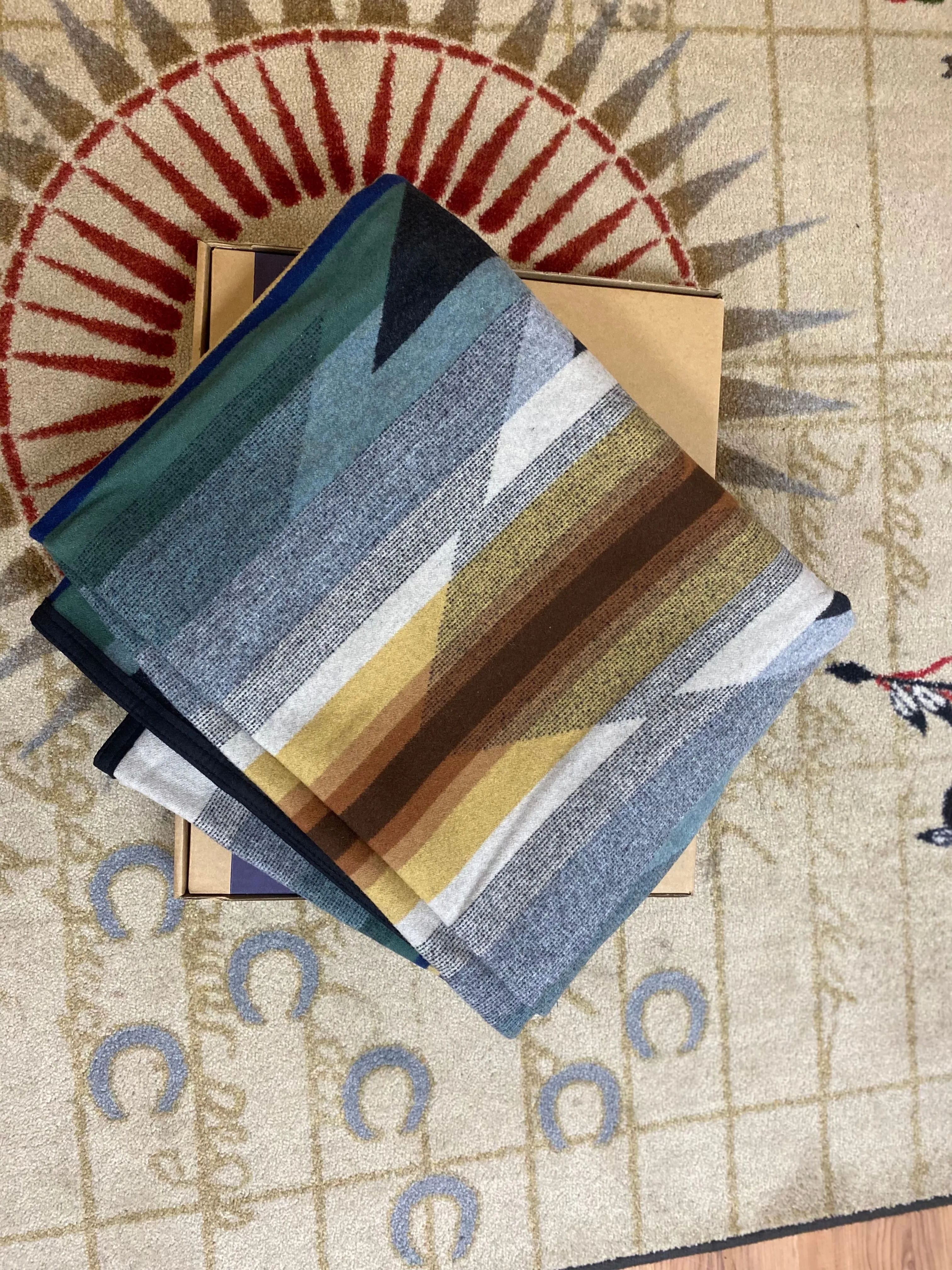 Pendleton Blanket, Wyeth Trail Oxford