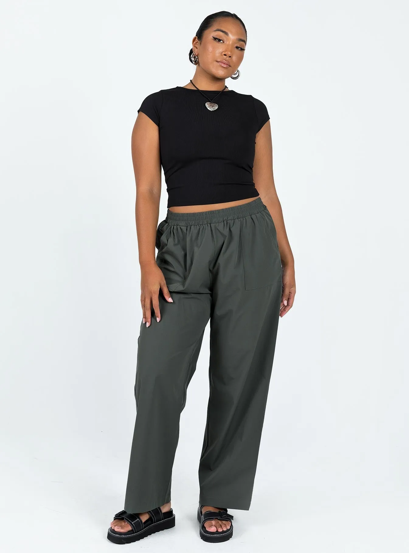 Plevna Nylon Pants Olive