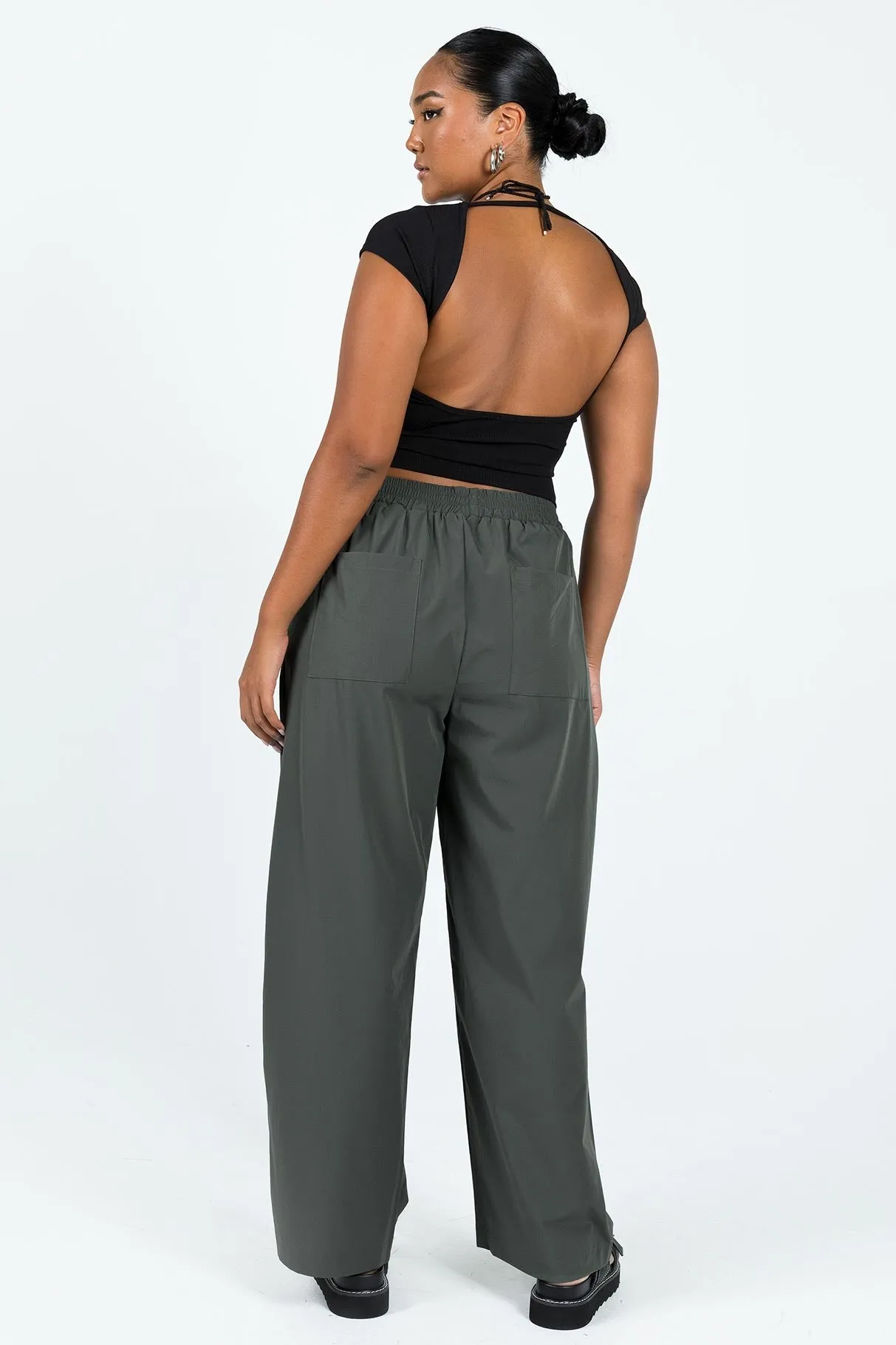 Plevna Nylon Pants Olive