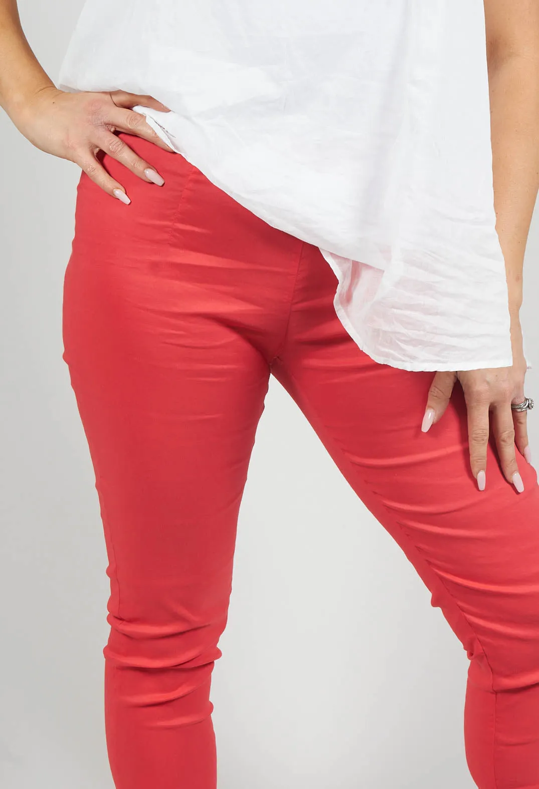 Skinny Fit Trousers in Cherry