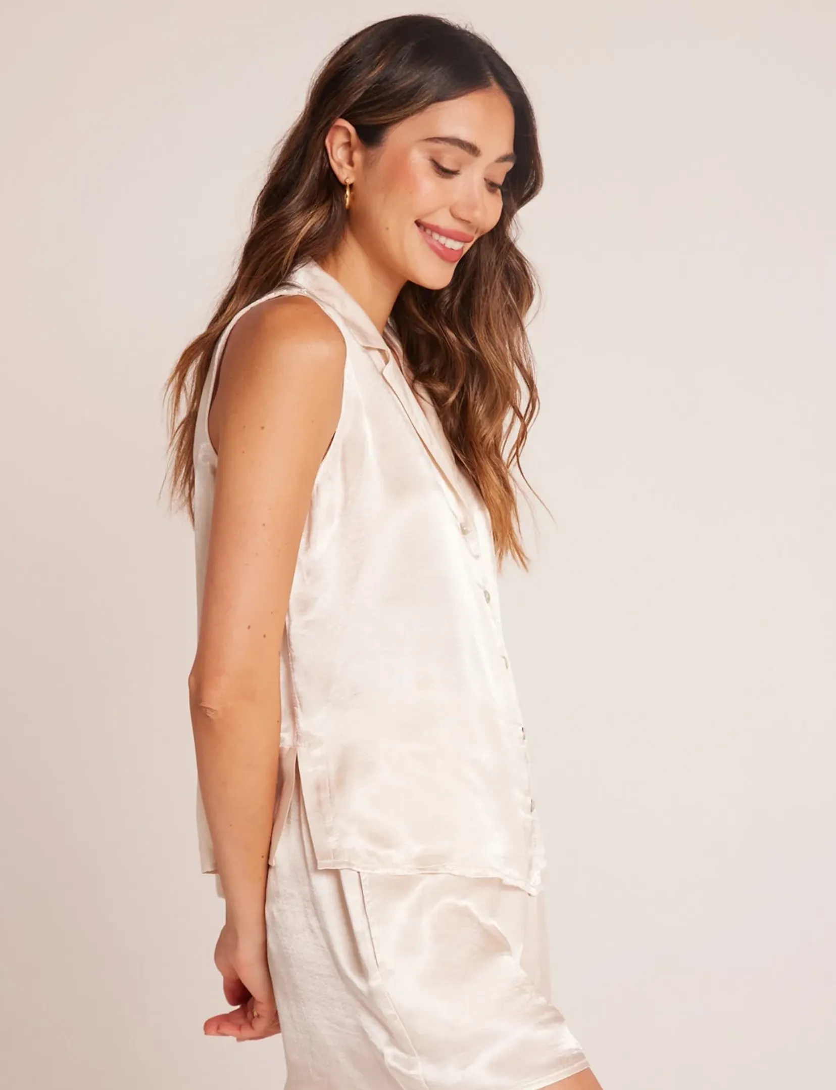 Sleeveless Notch Collar Button Down Top, Playa Sand