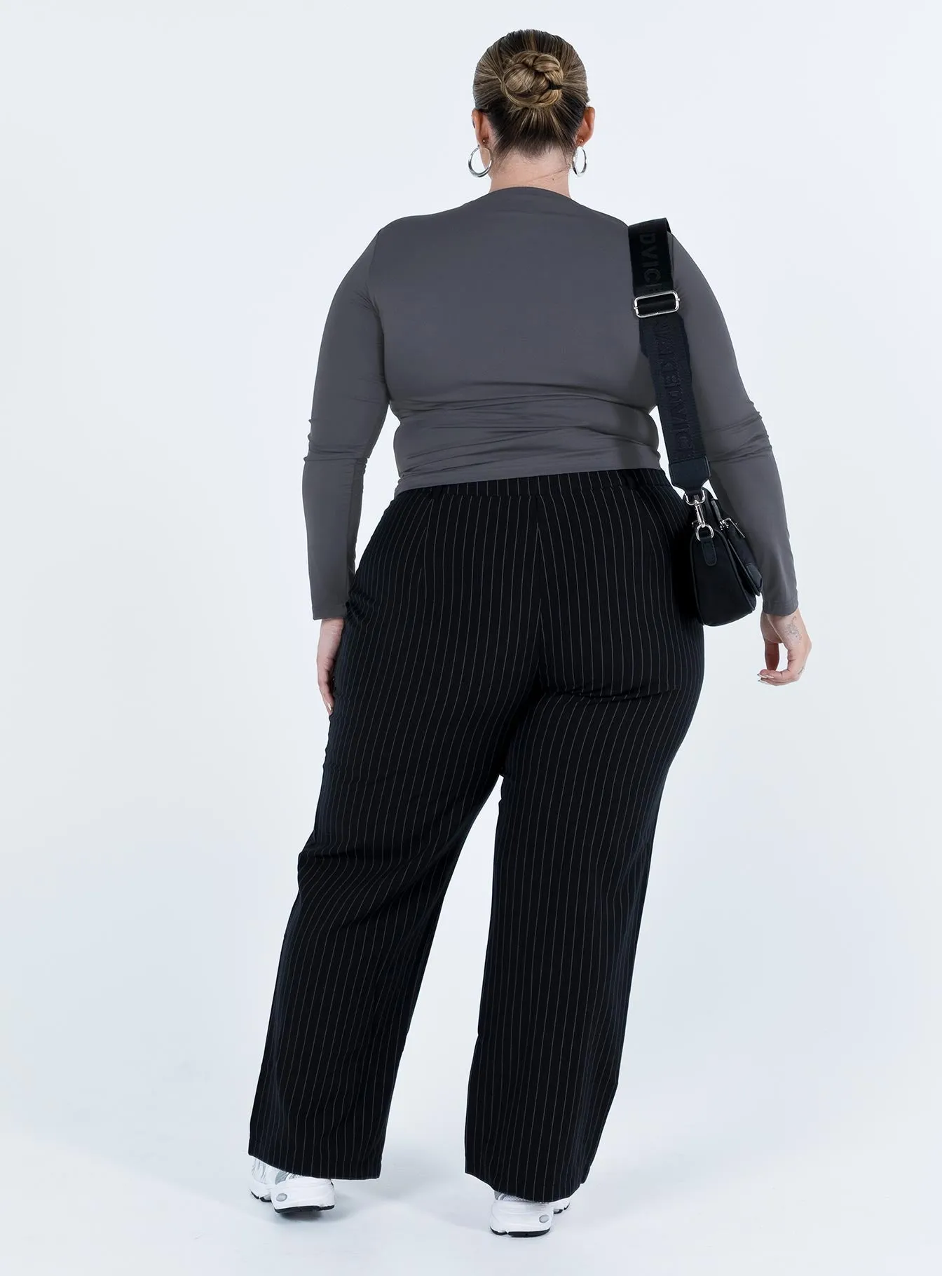 Titius Pants Black Curve