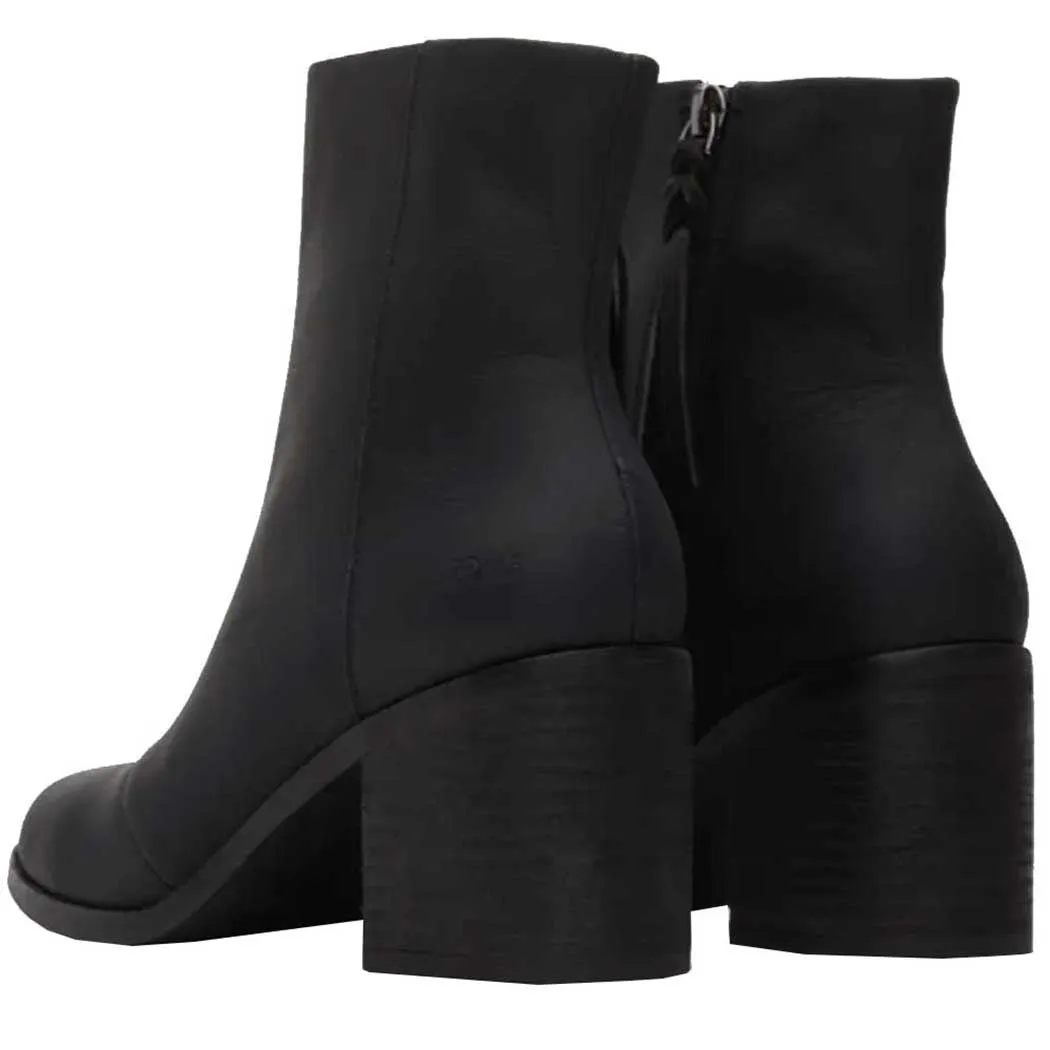 TOMS Shoes Evelyn Heeled Boot Black (Women's)